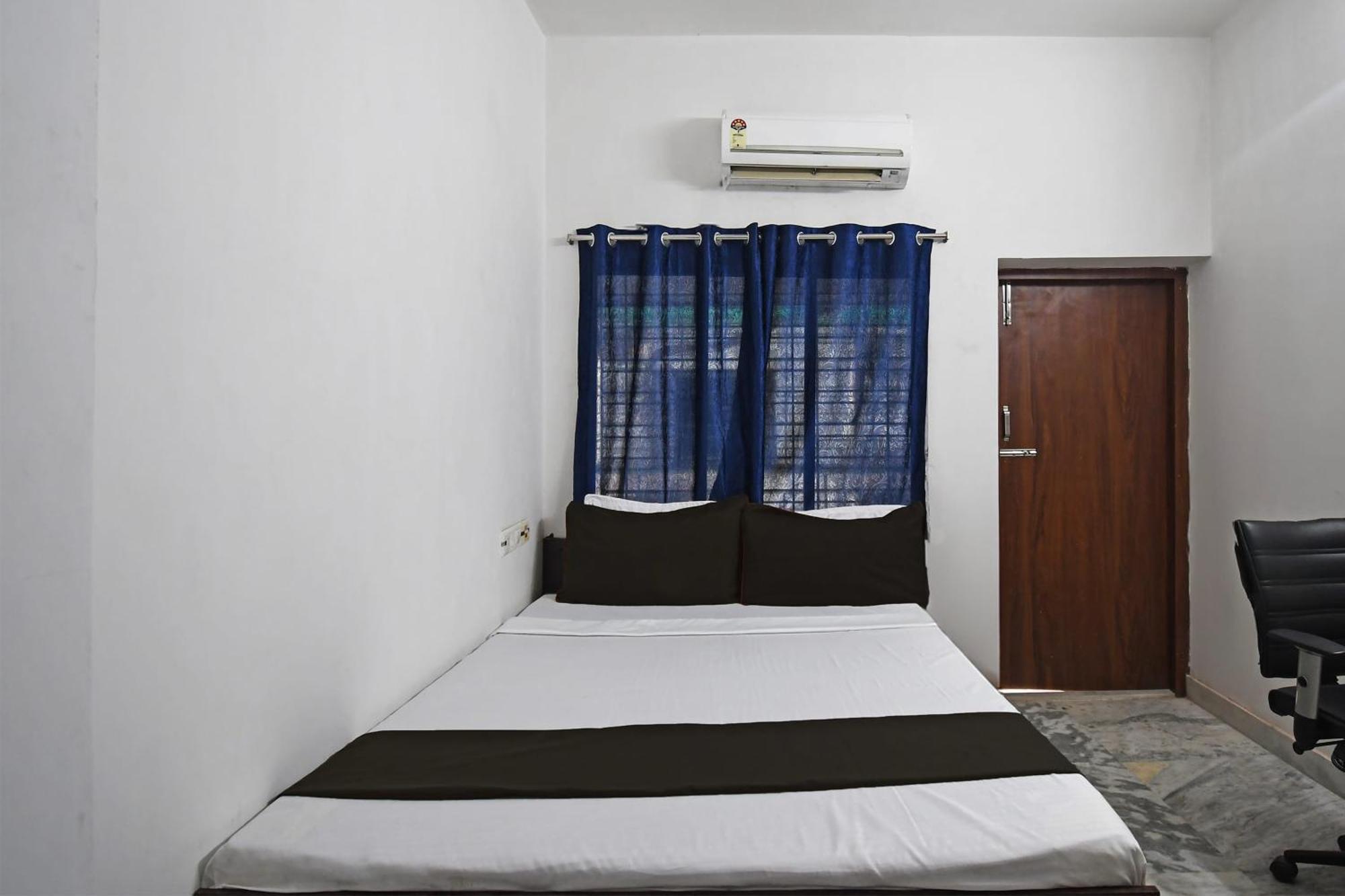 Oyo Hotel Chinar Park Kolkata Exterior photo